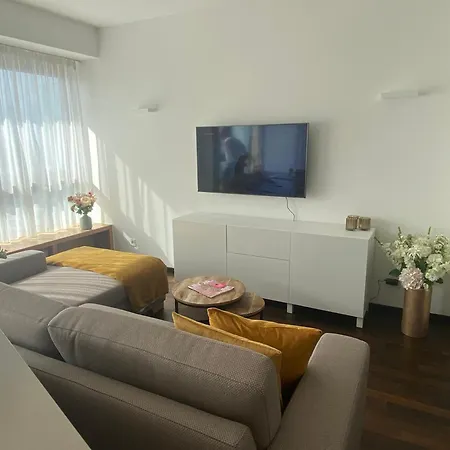 דירה Luxurious In High Class Building Kranhaus In *